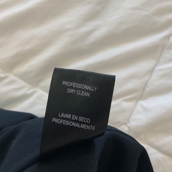 Nicole Miller Off the Shoulder Velvet Dress w/ Ruched Sleeves Size 4 in Black - Picture 9 of 9